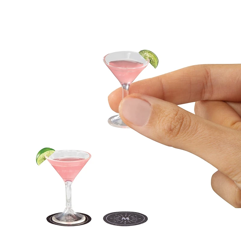 MGA's Miniverse - Make It Mini Happy Hour Assorted – One Variation Chosen at Random
