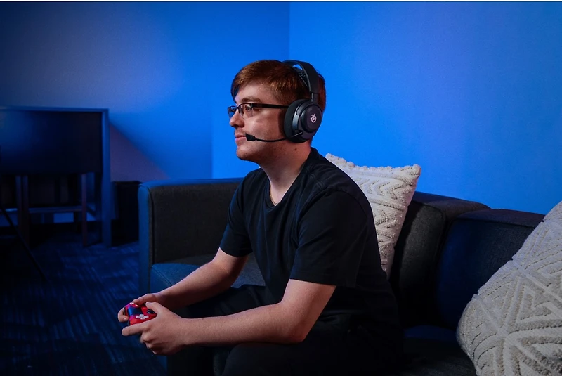 Steelseris Arctis Nova 5 Wireless Gaming Headset for Pc/Playstation/Switch - Black