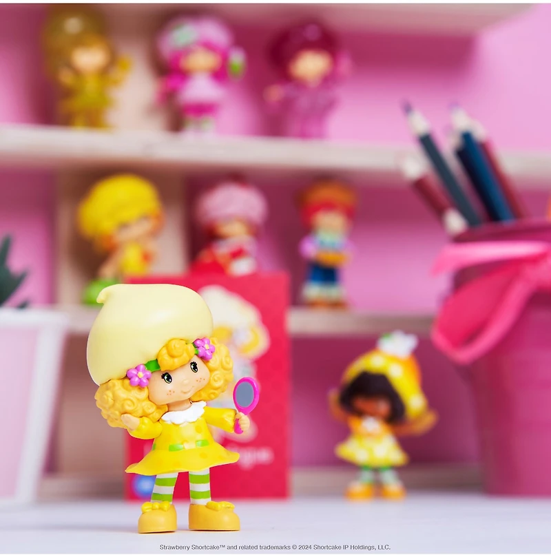 Strawberry Shortcake CheeBee 3" Figure - Assortment – One Variation Chosen at Random