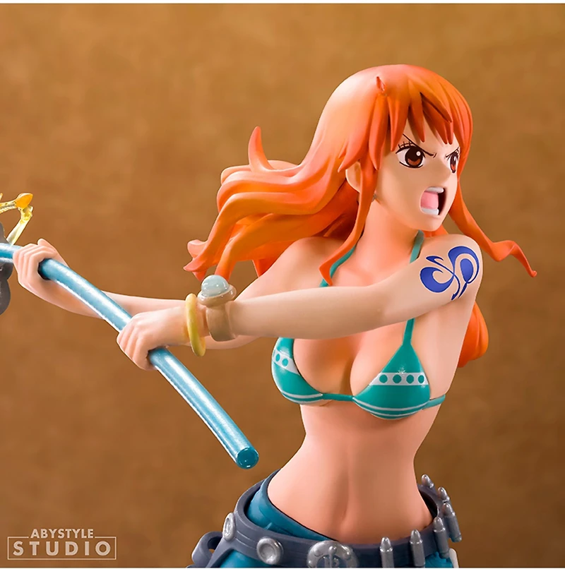 One Piece Nami Figure 