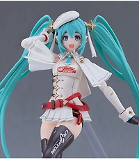 Hatsune Miku GT Project Plamatea Racing Miku 2023 Model Kit 