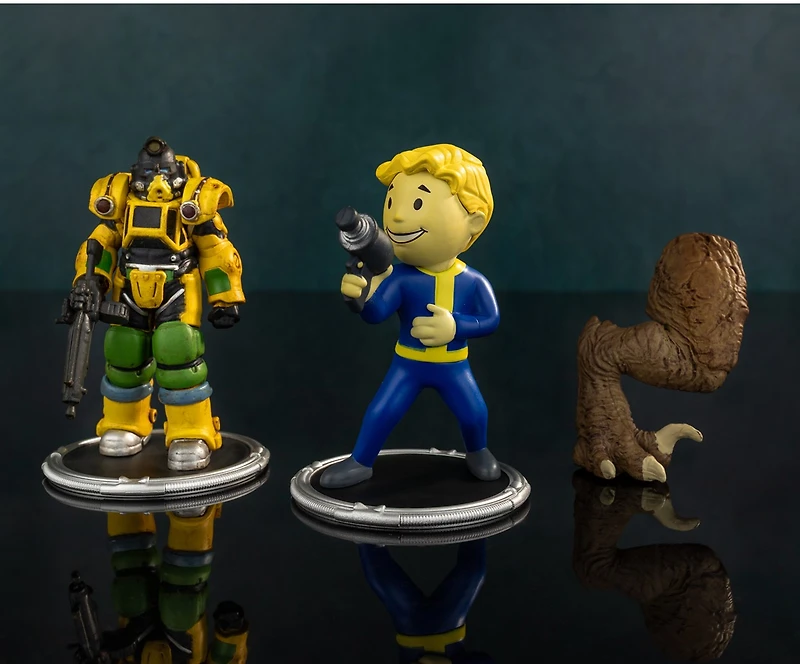 Fallout Mini Figures 2-Pack Assorted – One Variation Chosen at Random