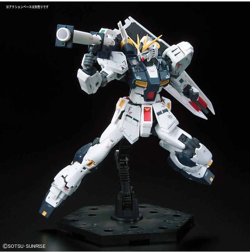 Gundam RX-93 Nu – 1/144 RG 