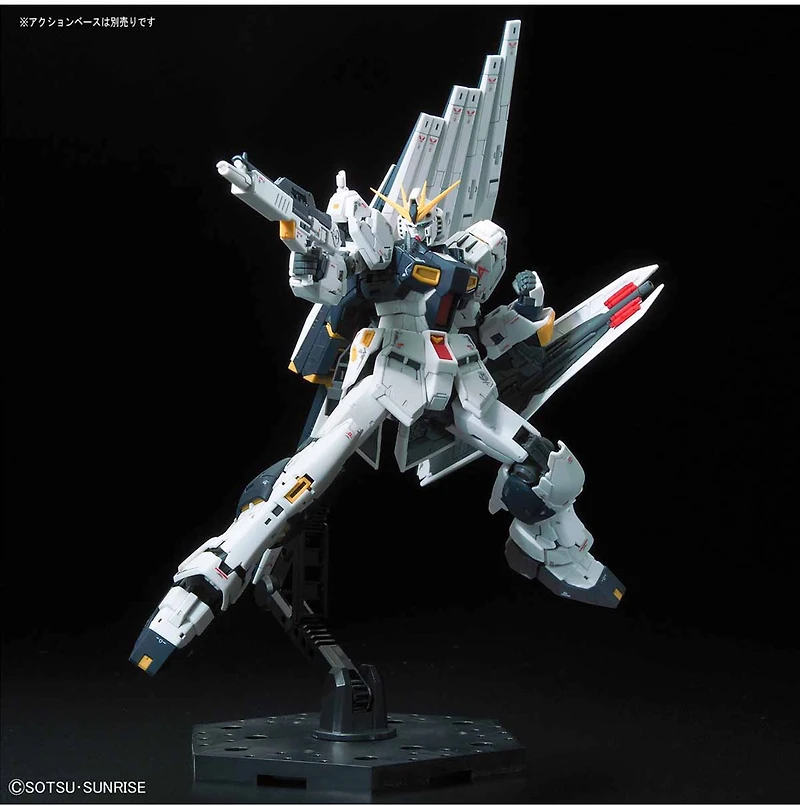 Gundam RX-93 Nu – 1/144 RG 
