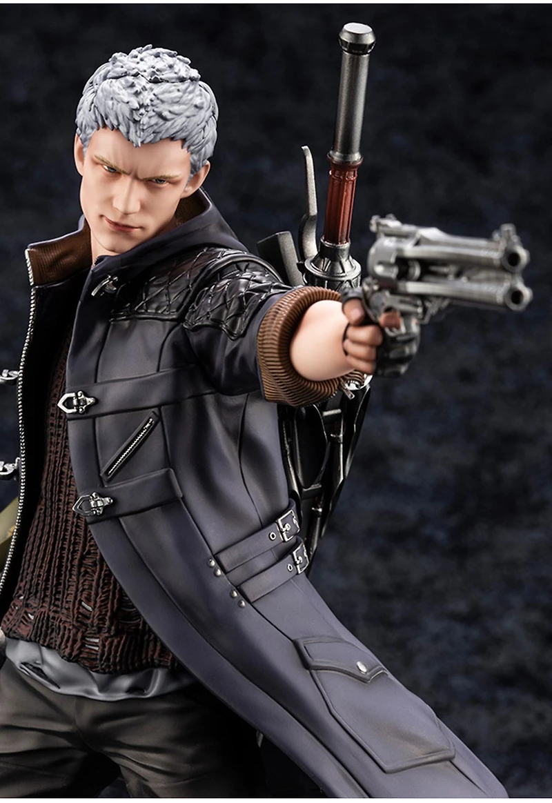 Devil May Cry 5 Nero Artfx J 1/8 Scale Figure