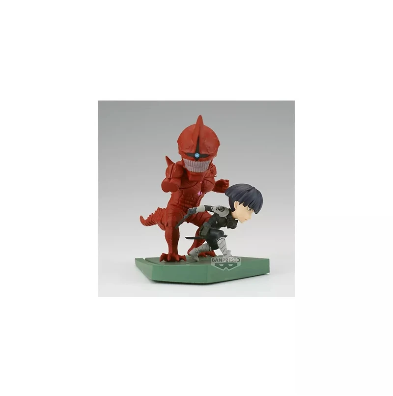 Kaiju No. 8 - Banpresto World Collectable Figure Log Stories - Soshiro Hoshina vs Kaiju no.10 Figure 