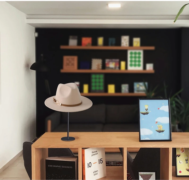 Biogenik Desktop Helmet Stand 