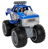 WWE Vehicle Wrekkin Slam Crusher Monster Truck 