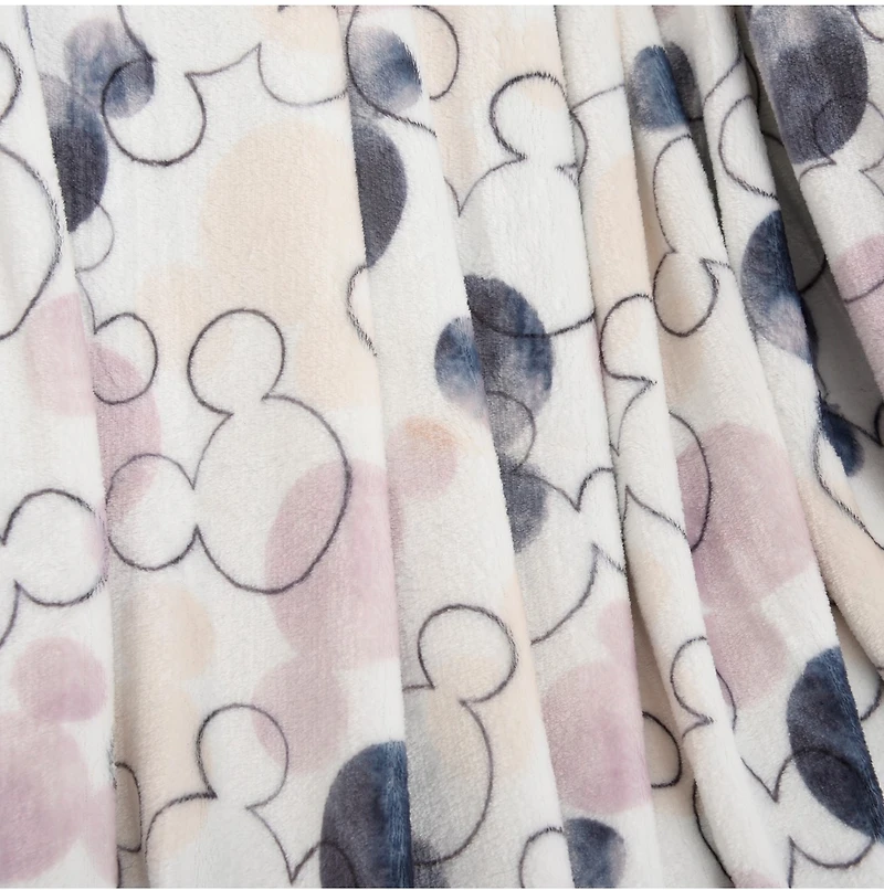 Minnie Pink & Grey Plush Throw