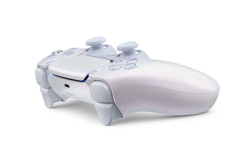 DualSense wireless controller – Chroma Pearl 