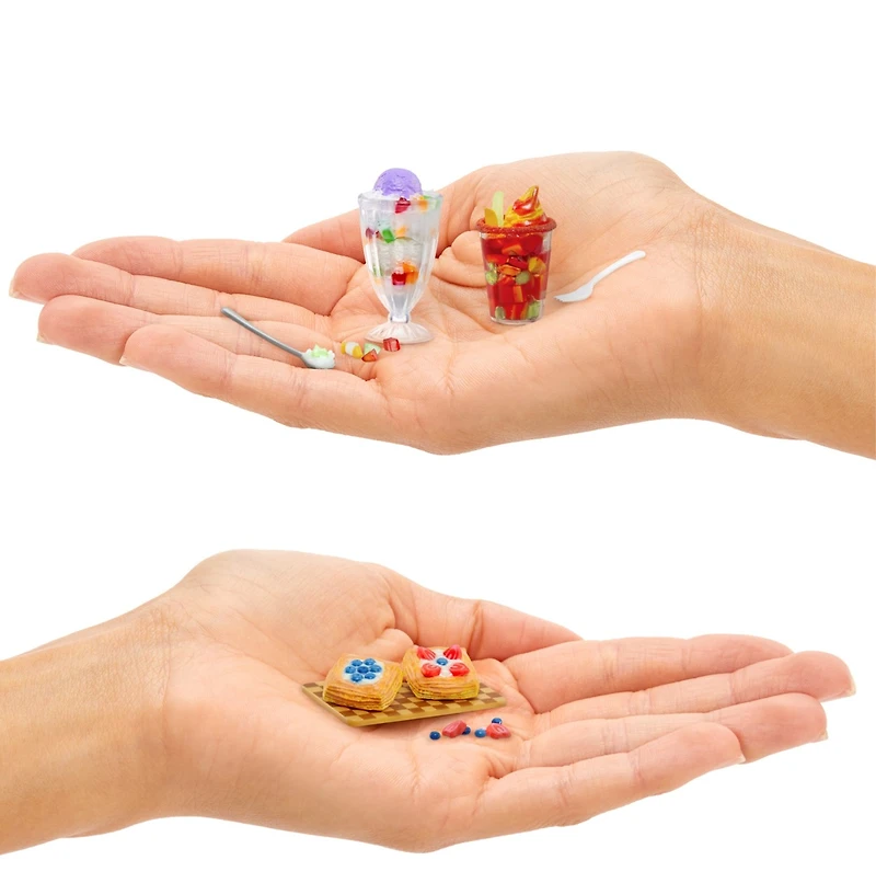 MGA's Miniverse- Make It Mini Café Series 4 – One Variation Chosen at Random