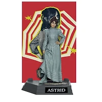 Astrid (Beetlejuice Beetlejuice) 6-Inch Posed Figure 