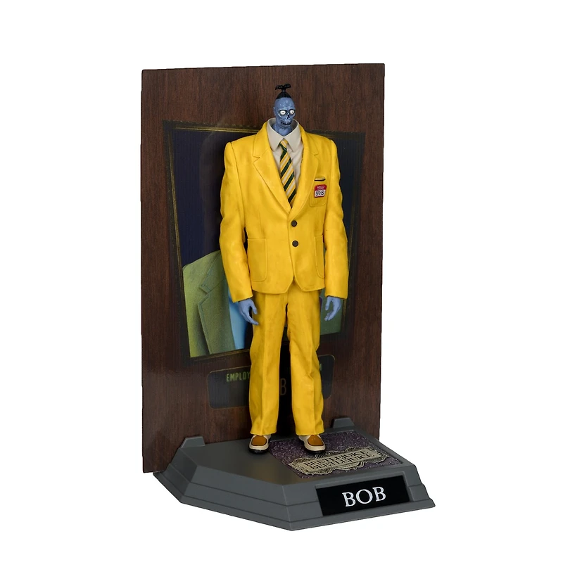 Bob the Shrinker (Beetlejuice Beetlejuice) 6-Inch Posed Figure 