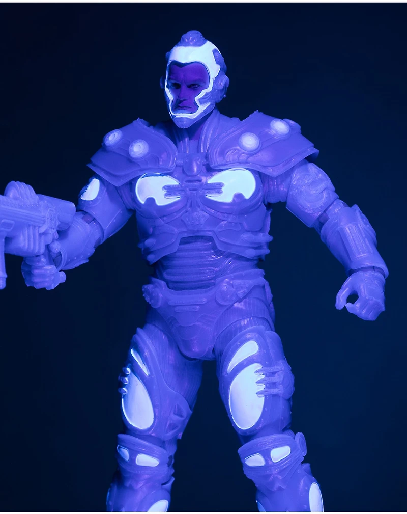 DC Multiverse Mr.Freeze (Batman & Robin) Black Light Edition Gold Label 7-Inch Action Figure 