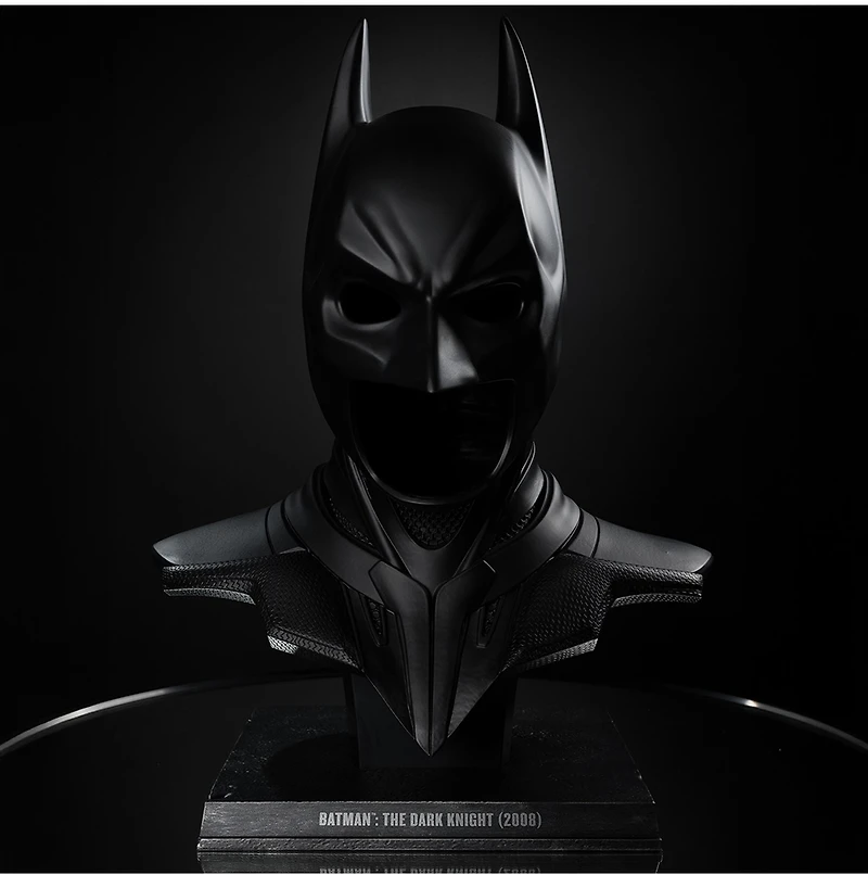 DC Direct Batman: The Dark Knight (2008) Cowl Replica 1:1 Scale 