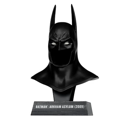 DC Direct Batman (Arkham Asylum) Cowl Replica 1:3 Scale 