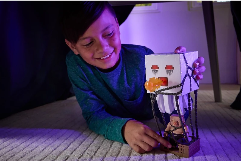 Minecraft Movie: Blast Attack Ghast 