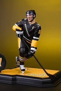 Sidney Crosby (Pittsburgh Penguins) NHL 7-Inch Posed Figure McFarlane's SportsPicks 