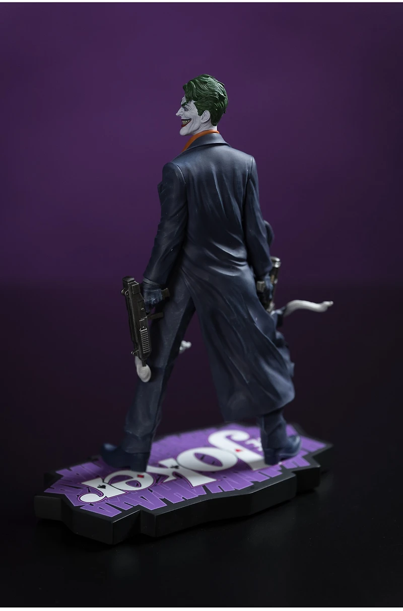 DC Direct The Joker by Gabriele Dell'Otto (The Joker Purple Craze) 1:10 Scale Resin Statue 