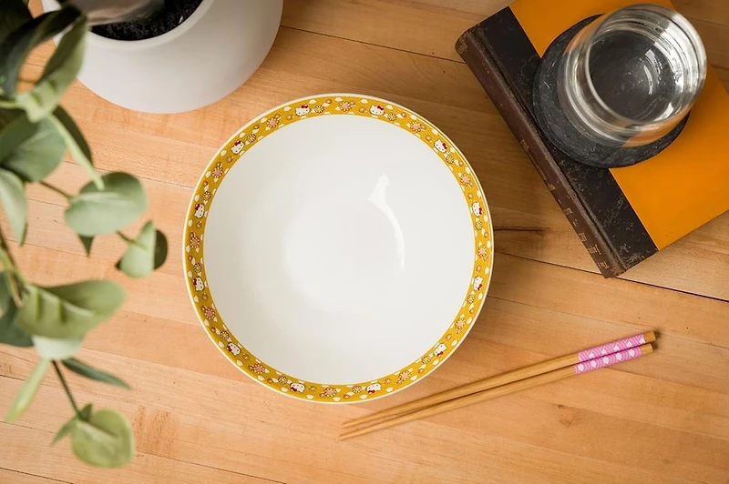 Hello Kitty Ramen Bowl 