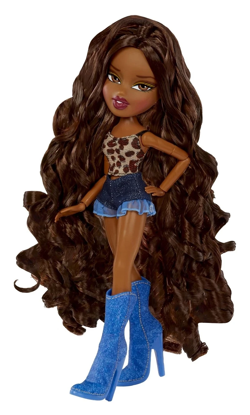 Bratz Goin’ Out! Sasha Fashion Doll with Accessories 