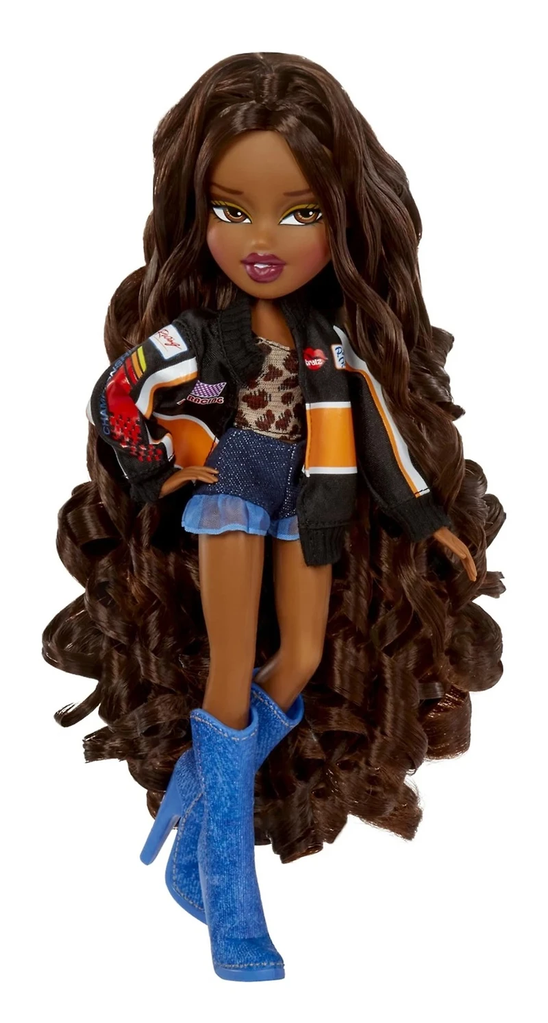 Bratz Goin’ Out! Sasha Fashion Doll with Accessories 