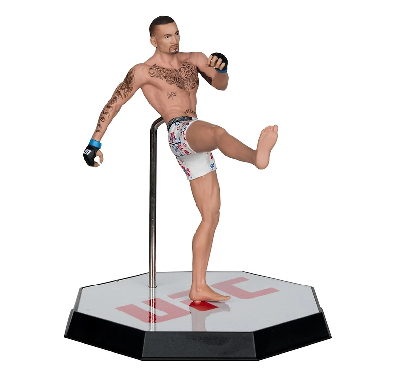 UFC Max Holloway 7-Inch Posed Figure Gold Label McFarlane's SportsPicks 