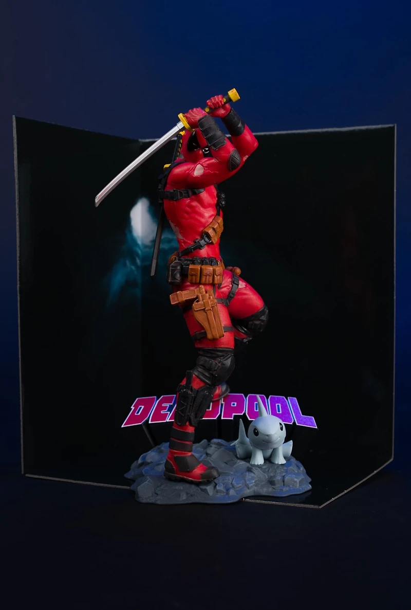 Marvel Deadpool 1:10th Scale Collectible with Scene (Deadpool #1) 