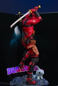 Marvel Deadpool 1:10th Scale Collectible with Scene (Deadpool #1) 