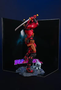 Marvel Deadpool 1:10th Scale Collectible with Scene (Deadpool #1) 