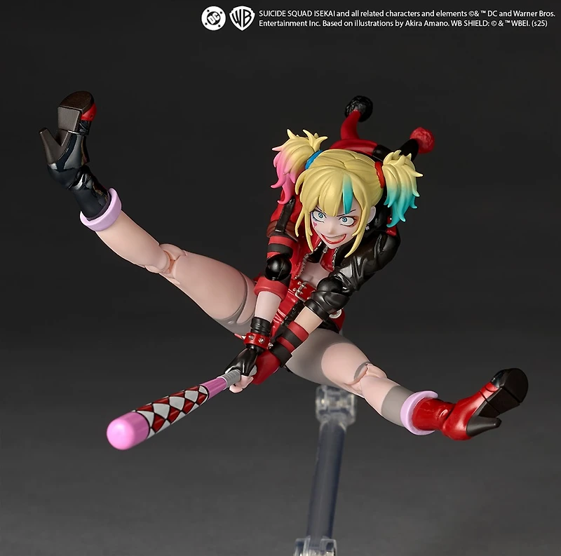Revoltech Amazing Yamaguchi Harley Quinn Suicide Isekai Action Figure 