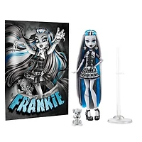 Monster High Reel Drama Frankie Stein Doll 