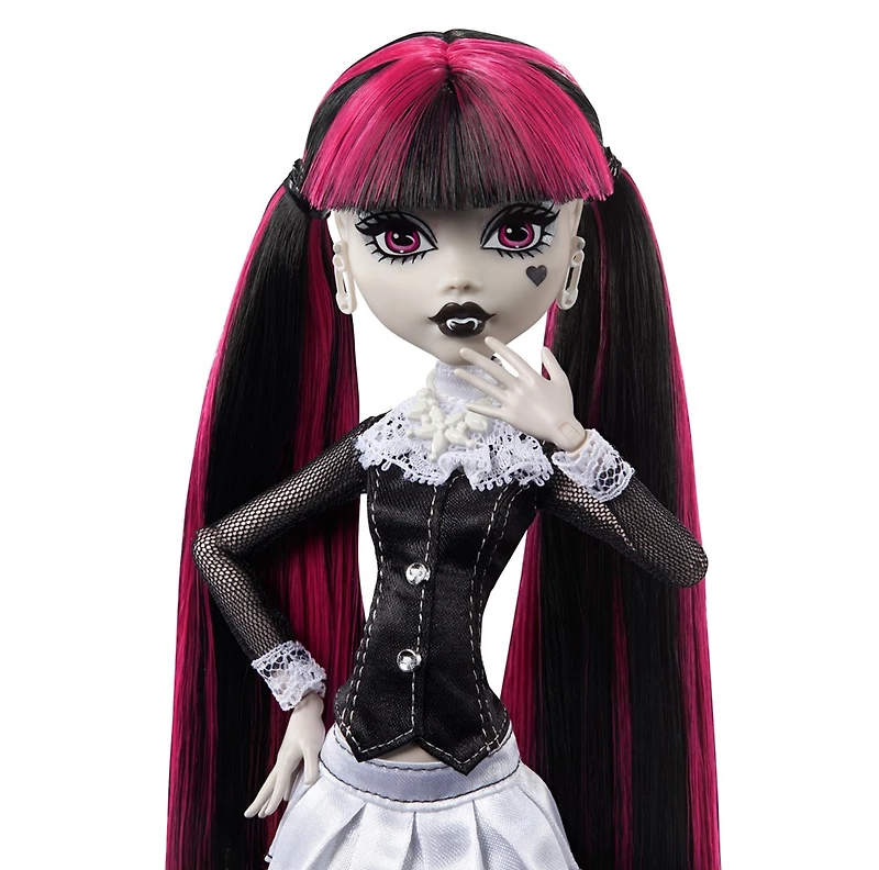 Monster High Reel Drama Draculaura Doll 
