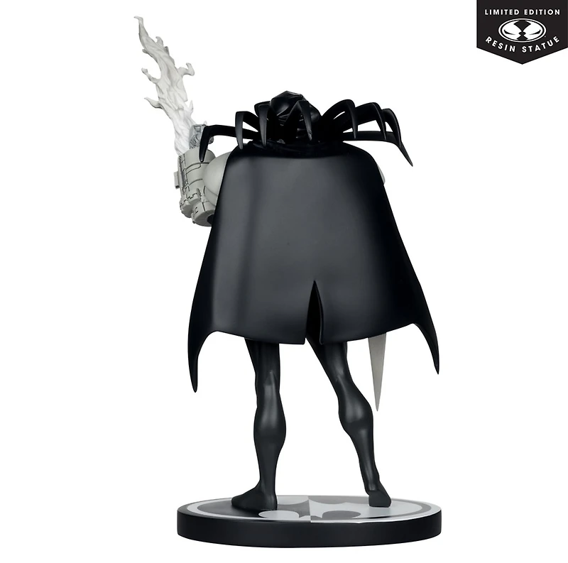DC Direct Azrael by Joe Quesada (Batman Black & White) 1:10 Scale Resin Statue 