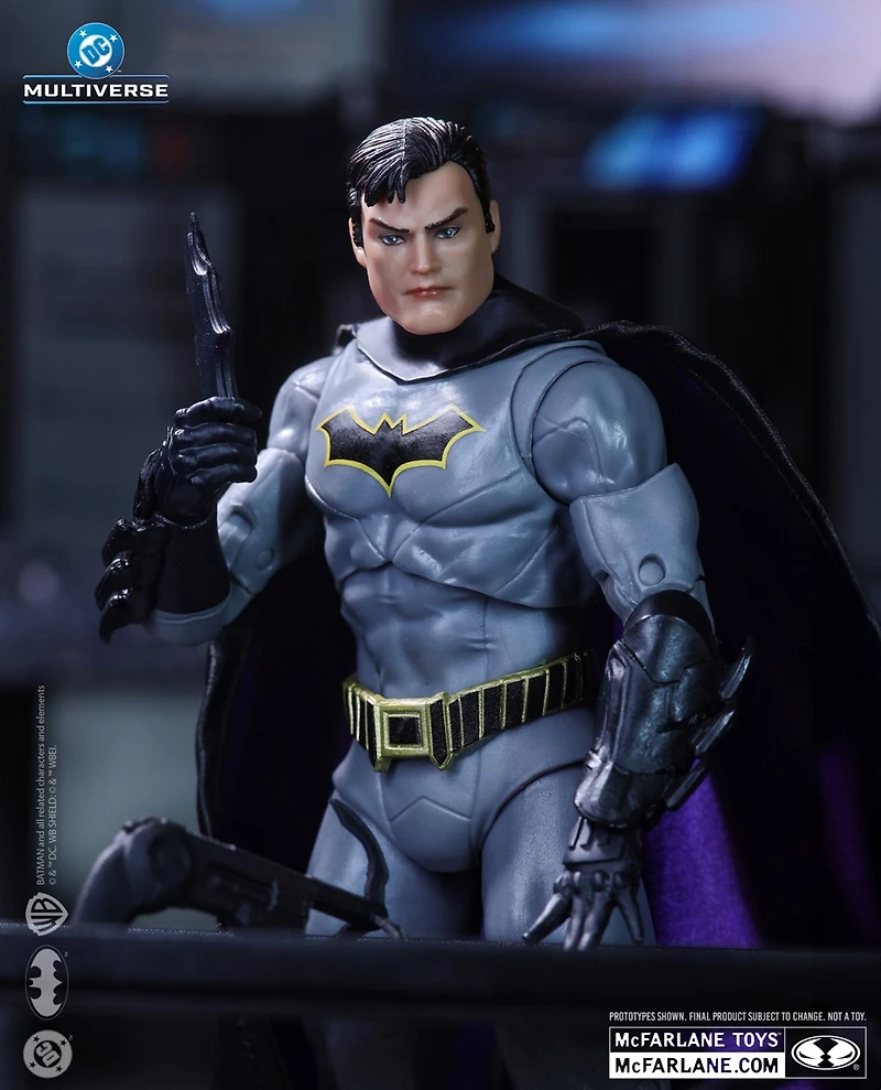 DC Multiverse Batman (DC Rebirth) Gold Label 7-Inch Action Figure 