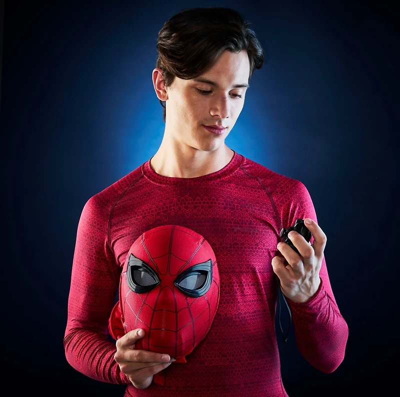 Marvel Legends Series Spider-Man Electronic Expressive Mask 