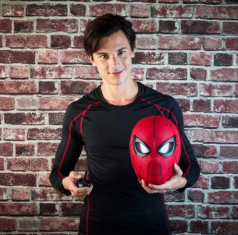 Marvel Legends Series Spider-Man Electronic Expressive Mask 