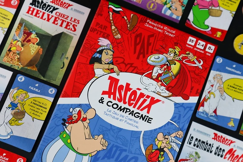 Asterix & Companie - Le Jeu de Cartes Tactique et Familial (French) 