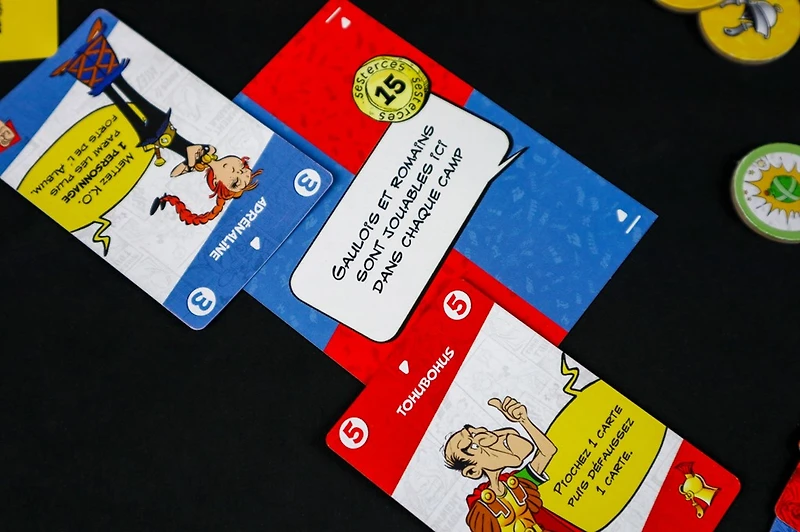 Asterix & Companie - Le Jeu de Cartes Tactique et Familial (French) 