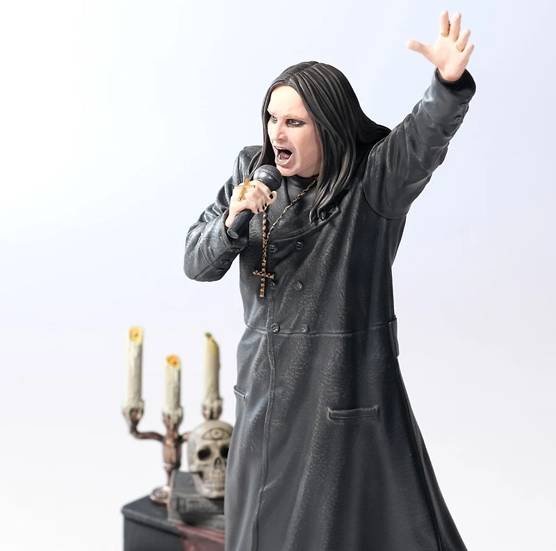 Ozzy Osbourne (Music Maniacs) 1:10 Scale Resin Statue 