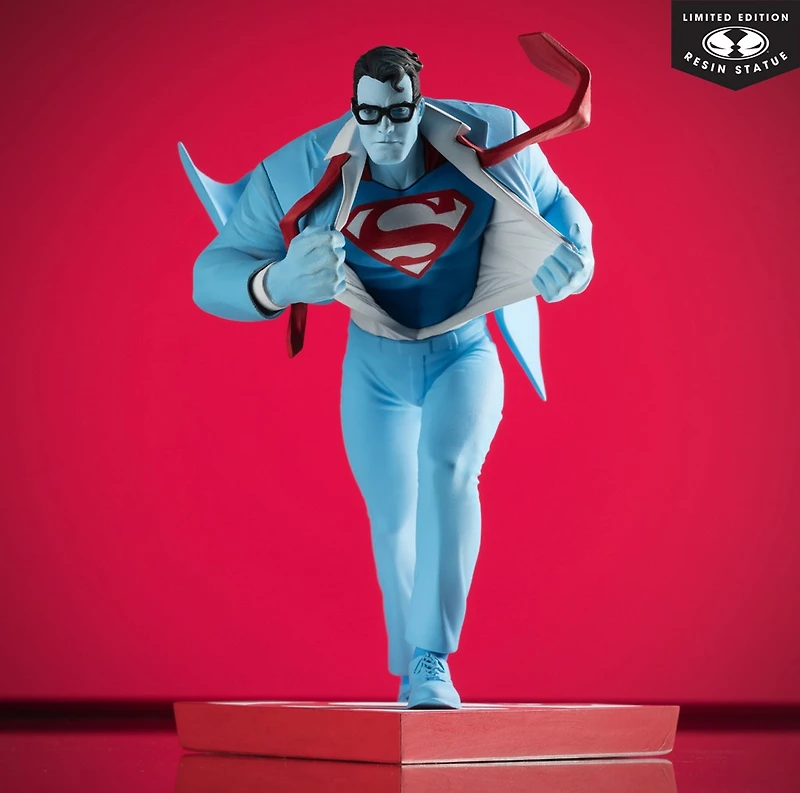 DC Direct Superman by Clayton Henry (Superman Red and Blue) 1:10 Scale Resin Statue Limited Edition 
