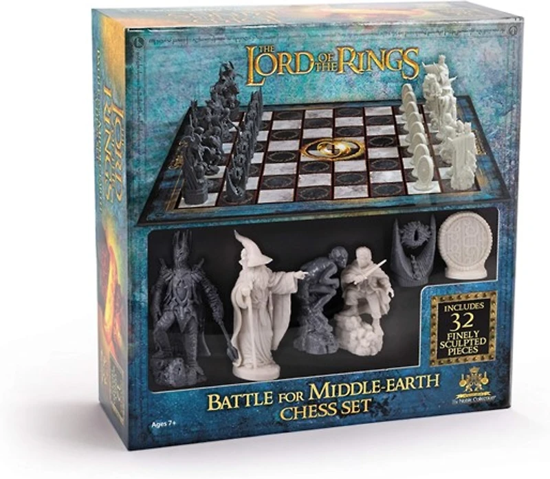 The Noble Collection The Lord of The Rings - Chess Set: Battle for Middle-Earth,Black