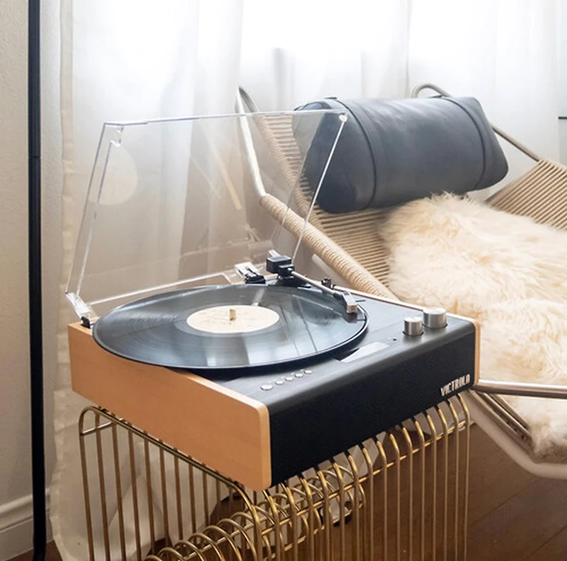 Victrola Eastwood Manual Three-Speed Turntable with Bluetooth (Bamboo)
