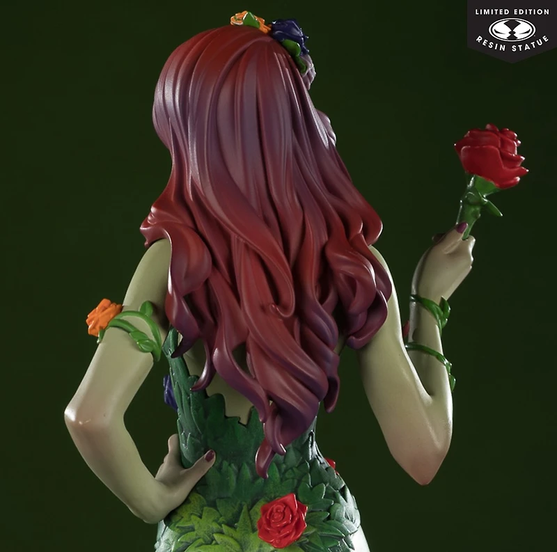 DC Direct Poison Ivy by J. Scott Campbell (DC Cover Girls) 1:8 Scale Resin Statue 