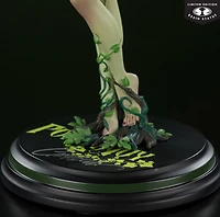 DC Direct Poison Ivy by J. Scott Campbell (DC Cover Girls) 1:8 Scale Resin Statue 