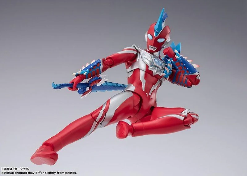 Bandai S.H. Figuarts Ultraman Omega Rekiness Armor (Ultraman Omega) 
