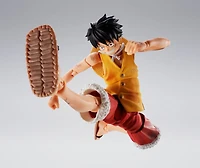 One Piece - Monkey D. Luffy S.H.Figuarts Figure (Summit War of Marineford Ver.) 