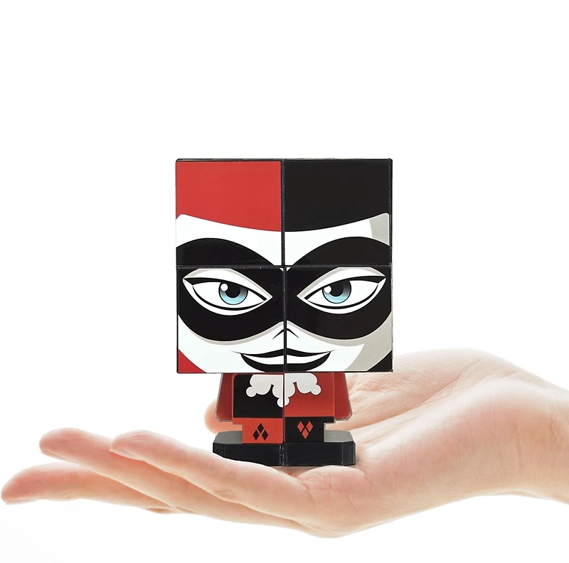 Qubi Batman (DC Comics) Transforming Cube Assortie – Une variation choisie au hasard