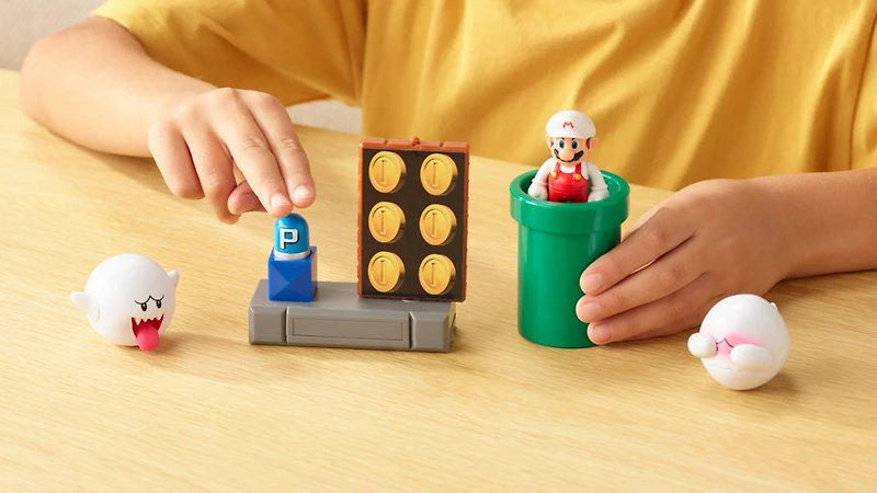 Super Mario 2.5-Inch Spinning Spirit House Diorama