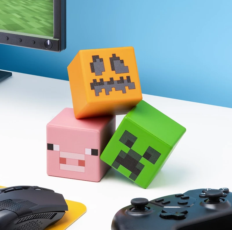 Minecraft Stress Blocks  – One Variation Chosen at Random